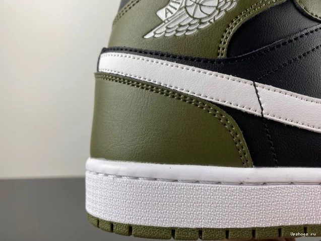  1 BQ8426-092 JORDAN mid 1230